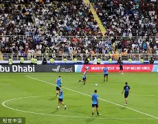 国际比赛日体能课后，犹他爵士门线救险备战NBA季后赛，球迷炸锅，轮换策略成焦点的简单介绍-爱游戏平台